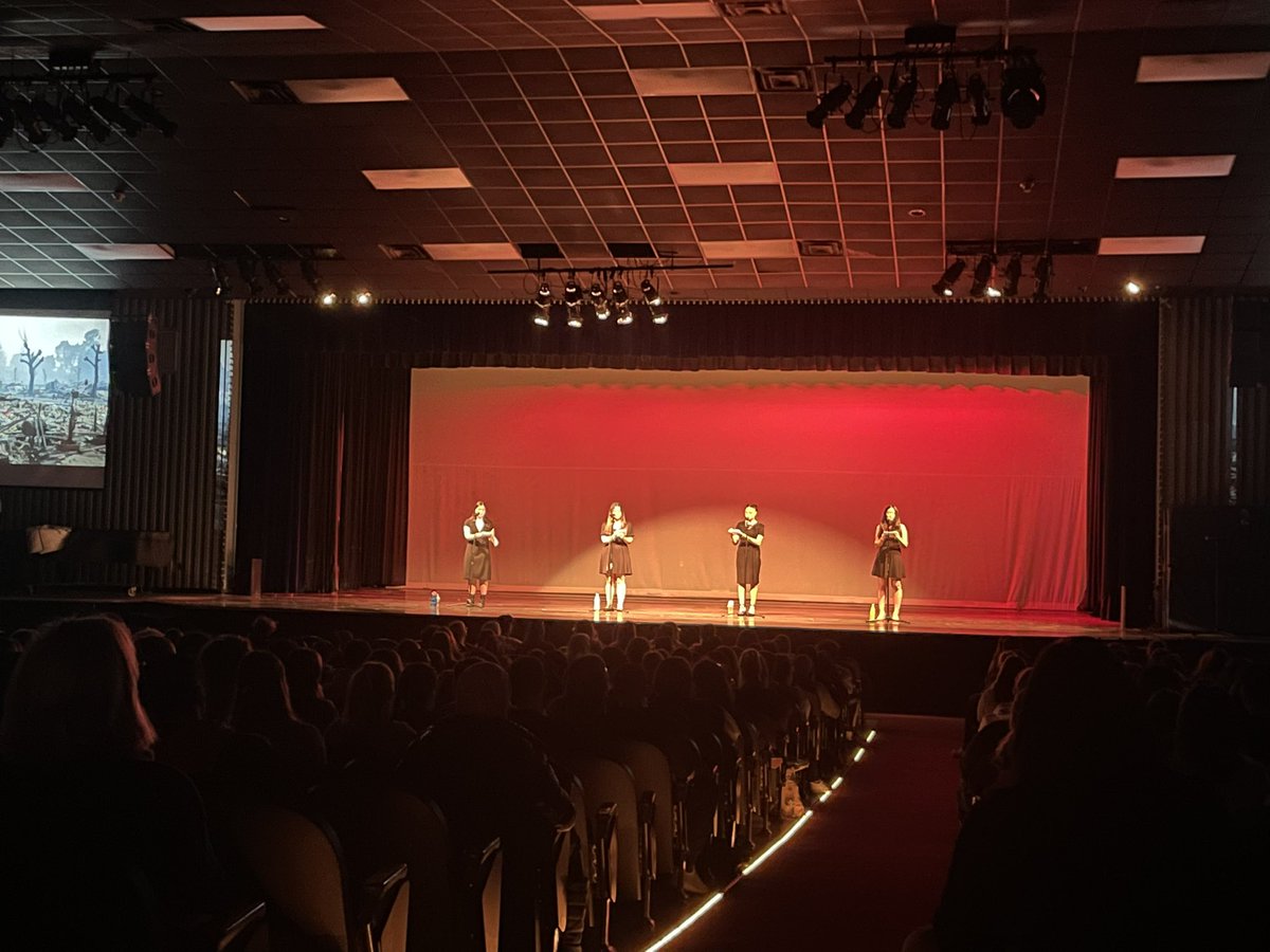 Love Humanities presentations!! Congratulations to this senior Hums class! Such superstars in the <a href="/scholarscenter/">HHS Humanities</a>