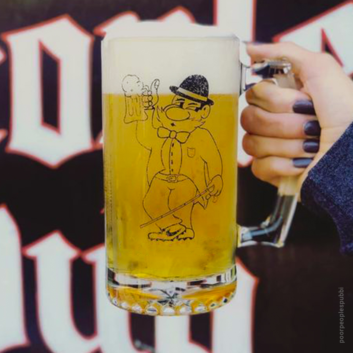 BlockIsleFerry's tweet photo. It’s National beer day. Why not raise a pint at one of Block Island’s many pubs, bars, or restaurants, to celebrate? 

#Beerme #RIEats #RhodeIslandFood #BlockIslandFerry #BlockIsland #SailAway https://t.co/VbUFo6zv5f
