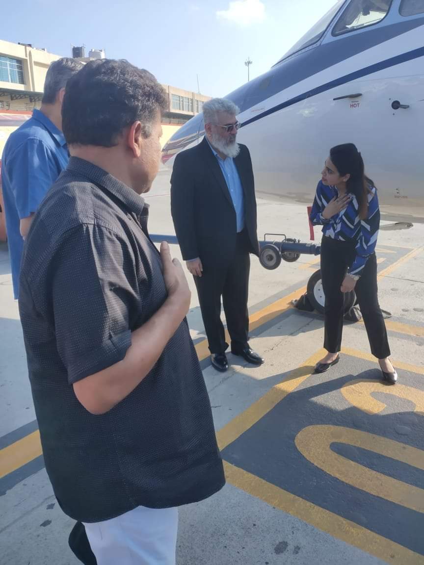 KeralaAjithFc's tweet photo. Another set pics of #AjithKumar Gearing up for #AK61 Shoot 💥

#Valimai | #AK62 https://t.co/M4nCvU8bof