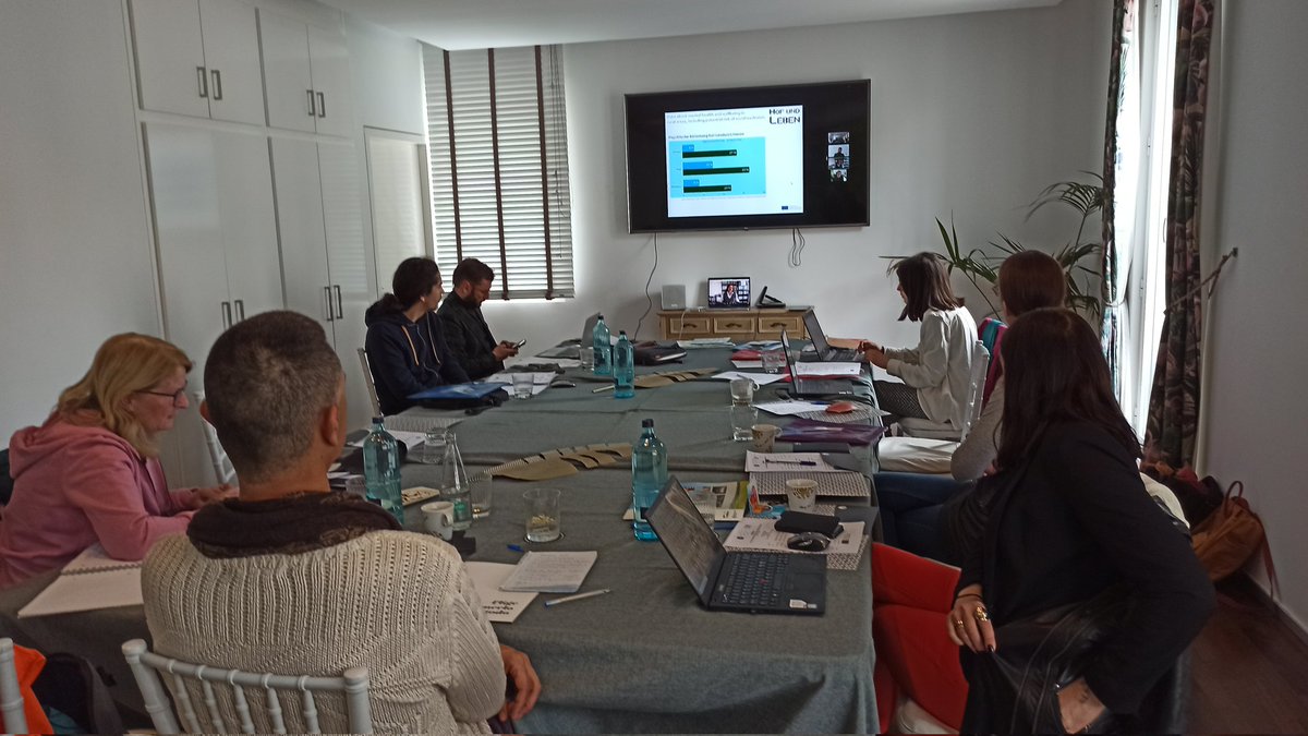 _CEJA_'s tweet photo. Kick-Off meeting of project #FARMRes finished with productive discussion on first operative steps👣
Guess what?!
Today plenary of @Europarl_EN 🇪🇺 will discuss #mentalhealth's importance.
Let's raise awareness!🚀@onprojects_es @MTKSatakunta @COAGJaen @MentalHealthIrl @hofundleben https://t.co/NSD80eO5GW
