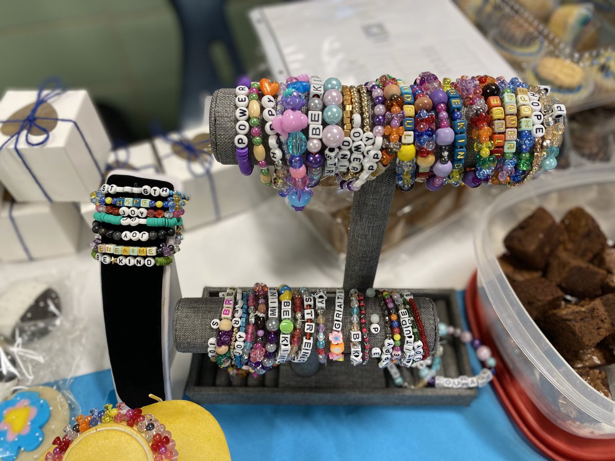 So impressed with our Jericho Mindfulness Ambassadors. These students are absolutely amazing! Always willing to talk about the importance of mental health and breaking the stigma surrounding mental illness. Raising money for Long Island Crisis Center!