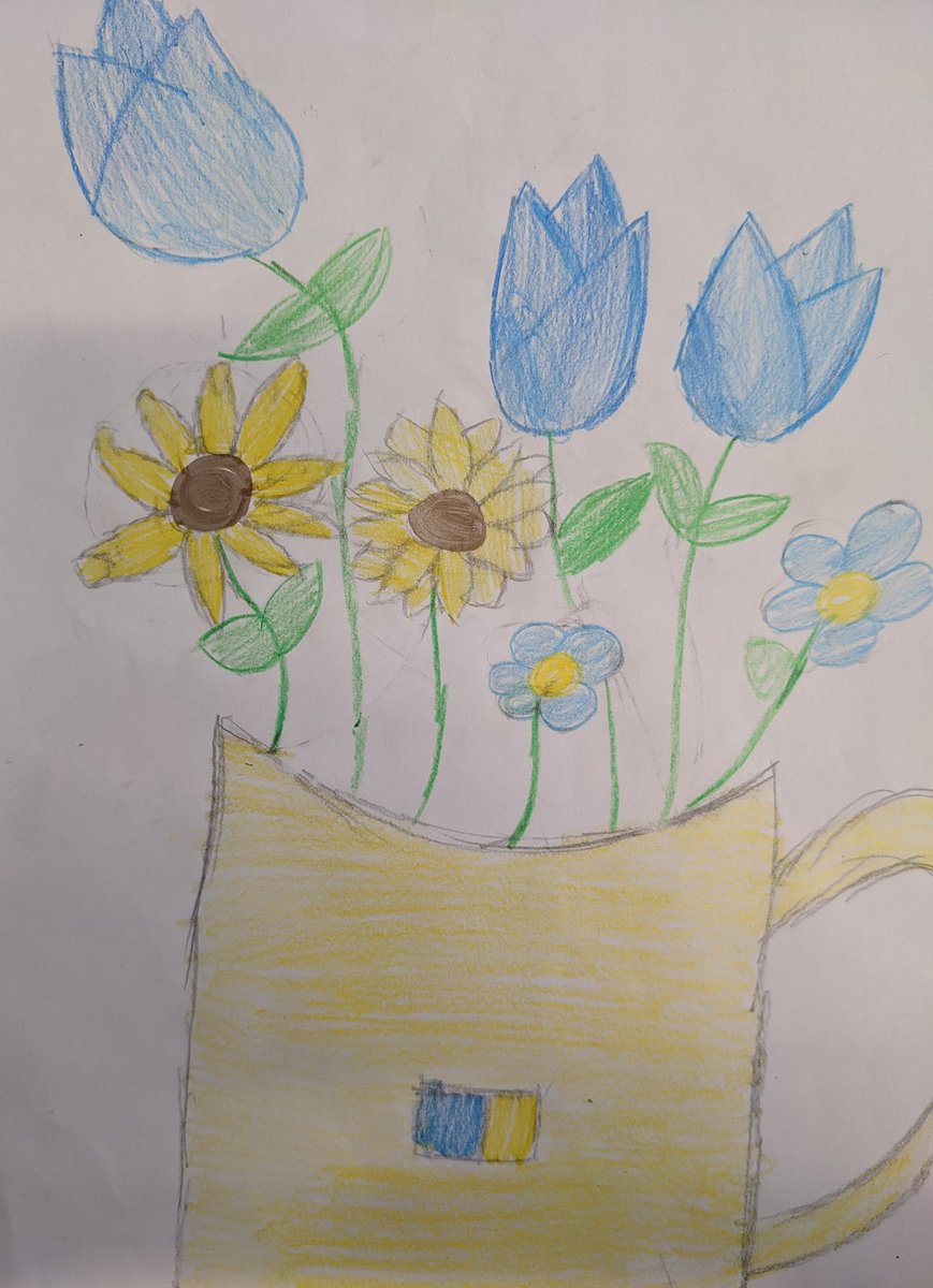 Gnmgreenteam's tweet photo. 5th & 6th class students from #Ukraine appeared in front of the camera & introduced themselves to the school today! 4th class created beautiful art to welcome them. We wished past pupil Áine a safe journey as she delivers medical aid to the Polish/ Ukranian border. #bumbleance https://t.co/EkQvGqcypf
