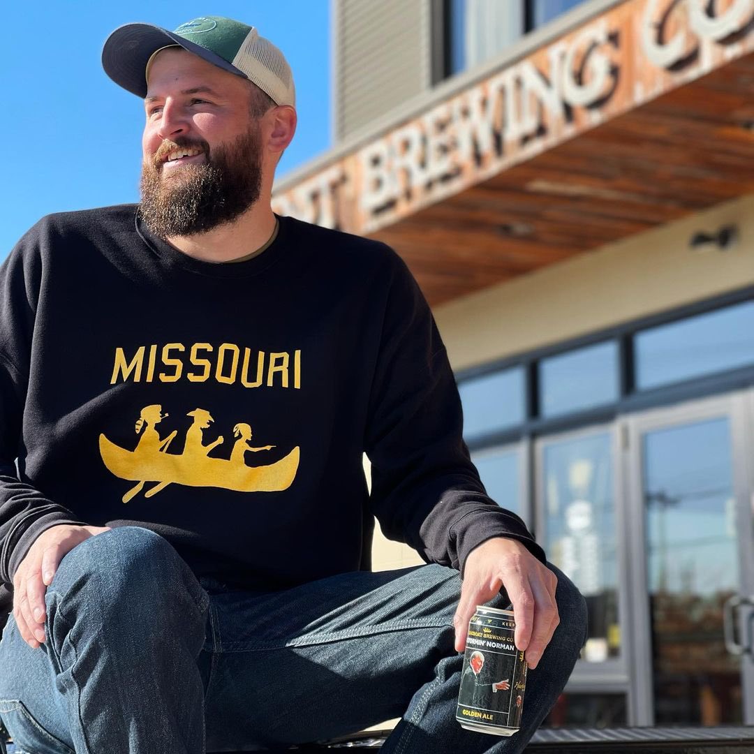 BreakthruMO's tweet photo. When it's #NationalBeerDay and @Cardinals Opening Day, you have to go all out! We don't make the rules, sorry! 🍻❤️
@urbanchestnut
@LogboatBrewing
@ozarkbeer
@TornLabelKC
#4Hands #StLouis #KansasCity #Beer #DrinkLocal #Logboat #STL #KC #UCBC #TornLabel https://t.co/OYhJnQoumQ
