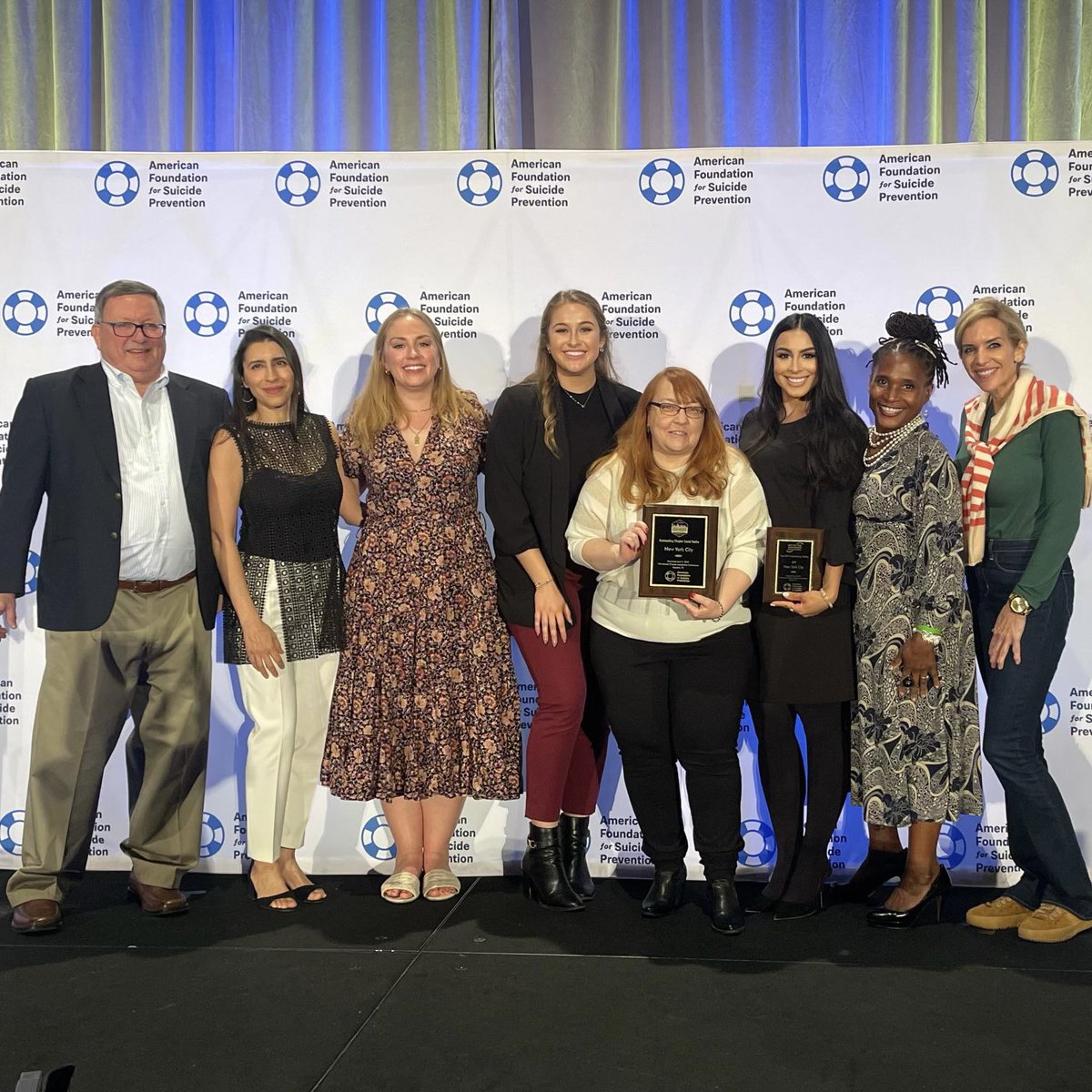 afspnyc's tweet photo. Another amazing Chapter Leadership Conference in the books! Members of our chapter spent last weekend at #AFSP22. We were thrilled to take home two awards too: our NYC #OutoftheDarkness Walk was one of the top in the country (#9) & we were recognized for Outstanding Social Media! https://t.co/QdqUrA2aD9