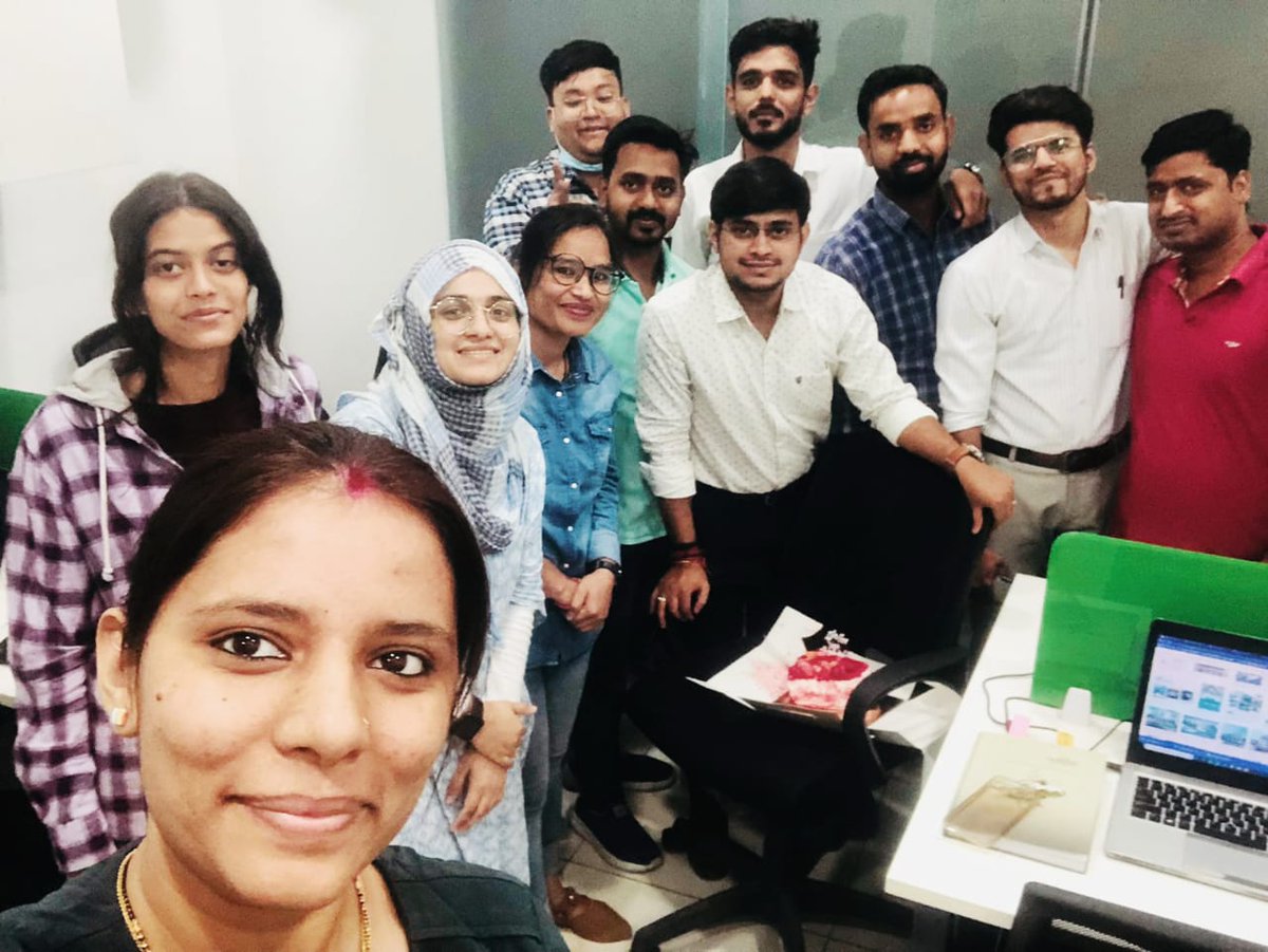 ITSFORYOU_LIVE's tweet photo. We don't just celebrate birthdays, but we believe in creating memories. IFY family celebrated the birthday of one of the members, Aashish Kumar.
We wish you a Happiest Birthday and a great year ahead.

#happybirthday #birthdayboy #AashishKumar #birthdayparty #itsforyou #bestahead https://t.co/puA8fGGogN