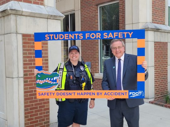 UFHRSTG's tweet photo. The UF Police Department is recruiting top talent, nationwide to fill many roles, from administrative to law enforcement for our diverse community!

Learn more: https://t.co/62jiy6VXNE

#Police #LawEnforcement #UniversityPolice #nowhiring  #safety https://t.co/IWFM80J7fX