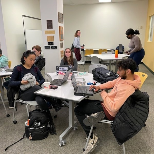 joeyhuddleston's tweet photo. @SHUDiploLab and @SHU_Libraries held our first Academies workshop yesterday, showing attendees the basics of data management. 

More workshops to come! https://t.co/N2Y0V64XRH