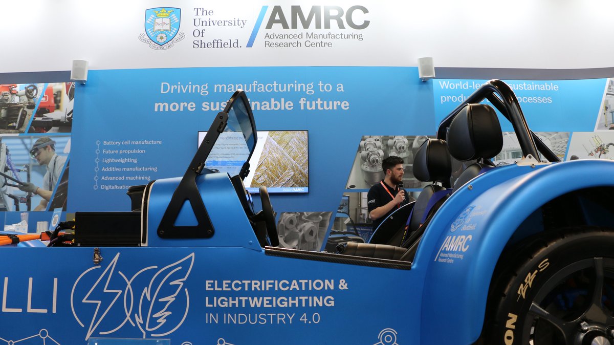 TheAMRC's tweet photo. π | AMRC development engineer, Callum Warnes, presenting our #research on #lightweighting using alternative materials for #ProjectELLI's flax fibre driveshaft. The flax fibre produces nearly 8β£0β£X less embedded CO2 emissions than carbon fibre.
More here: https://t.co/IOzvb5AUik https://t.co/hE98pDNiOe
