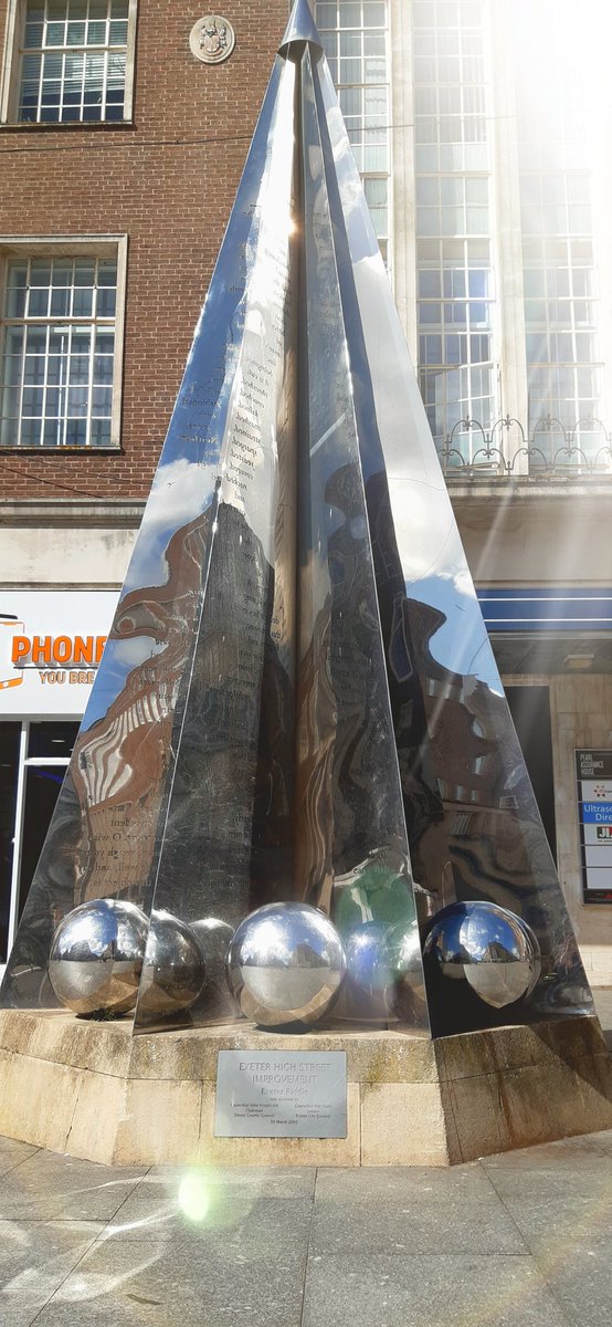 SpunOutSounds's tweet photo. Found another #PyramidOfLight... this time on #Daytrip to #Exeter. What could it all mean 🤔 Don't know, difficult to get my head around it #HeadCoach https://t.co/KmZkY0NYqe