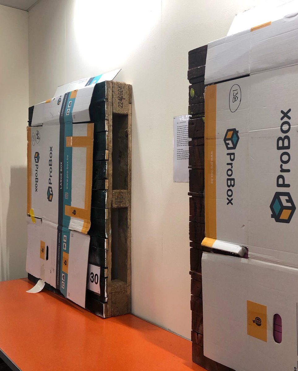 The art work is arriving and we are meeting some lovely people.
Thanks to the lovely team @LibertyRomford for all their support!
Exhibition opens on Monday 11th at 10am - Unit 6 Liberty Walk ( just opposite Small Talk Tea Rooms) 😊🌸