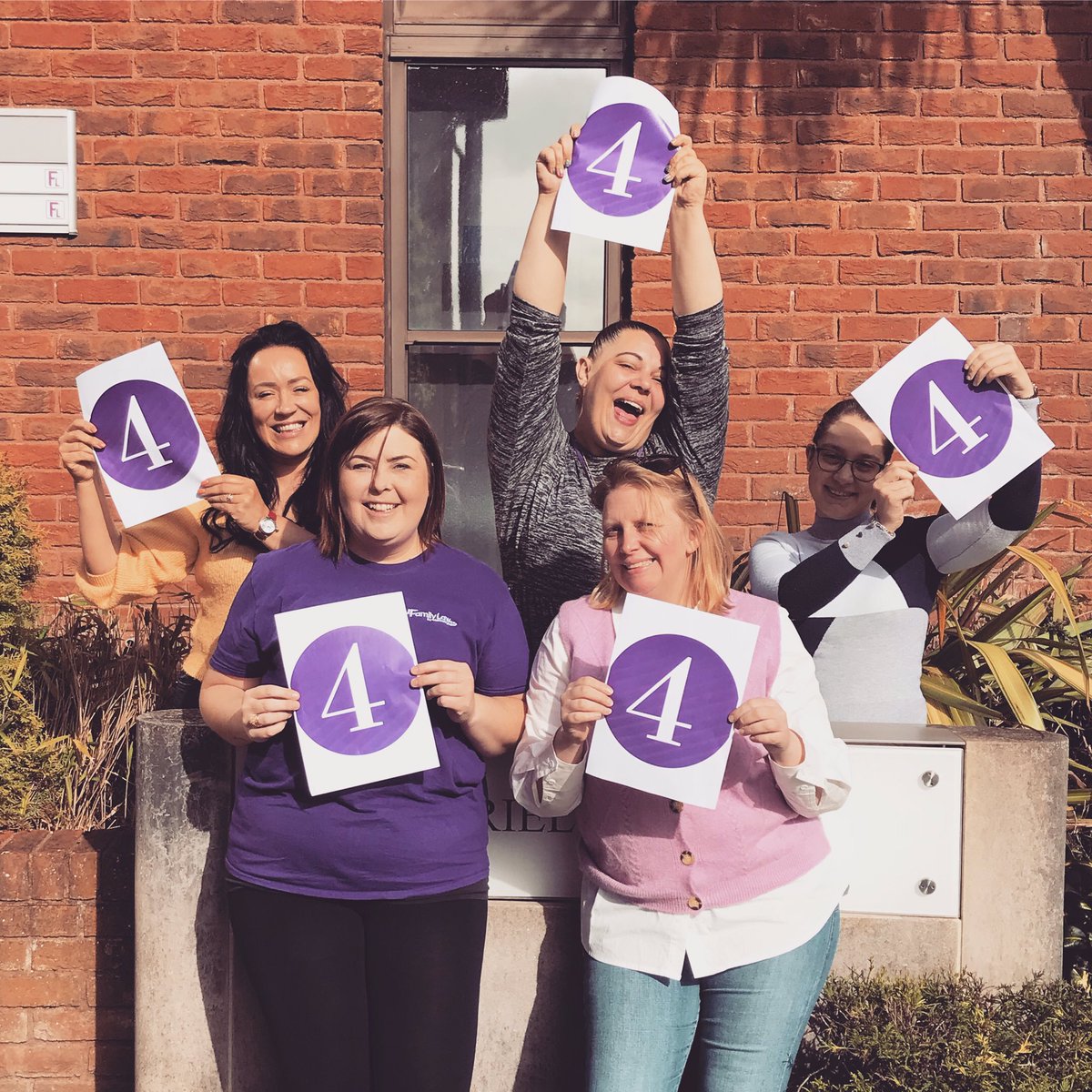 TheFamilyLawCo's tweet photo. We are excited to trial a #fourdayworking week across the business for those who would like to. Those trialling the four day week still work full-time hours and receive the same pay but have the benefit of that extra day off #worklifebalance https://t.co/qA9umiG9jA