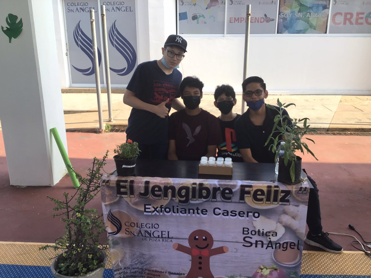 MrMacxonCSA's tweet photo. Botica san ángel, agradecimiento a los estudiantes de nivel secundaria y bachillerato, por su actitud para trabajar en equipo y mostrar cada uno de sus productos. Una nueva experiencia para 1°sec.
@AppleEDU @ColegioSnAngel_  #ADSinProcess #ColegioSnAngel #CSAPozaRica #Knotion https://t.co/9t4ZEUQlXT
