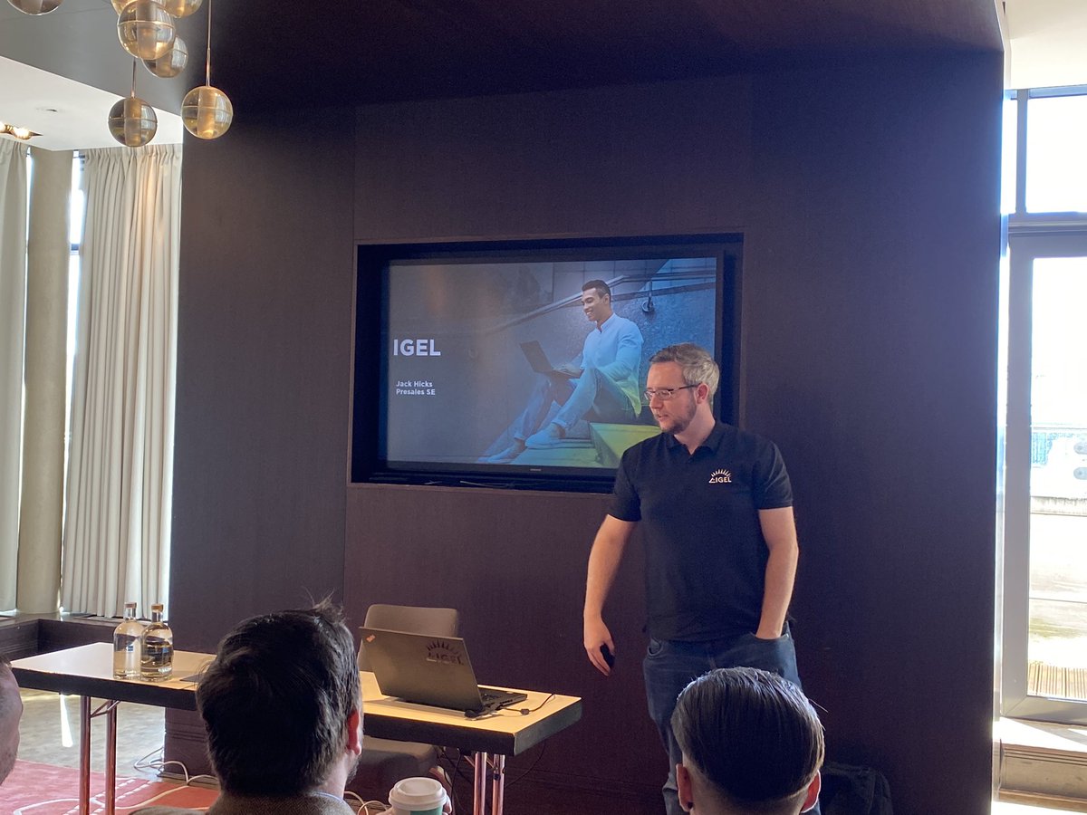 Next up Jack from our sponsors for today <a href="/IGEL_Technology/">IGEL</a> <a href="/iecitrixug/">Irish Citrix UG</a> <a href="/myCUGC/">Citrix User Group Community (CUGC)</a> in #Dublin to packed room.