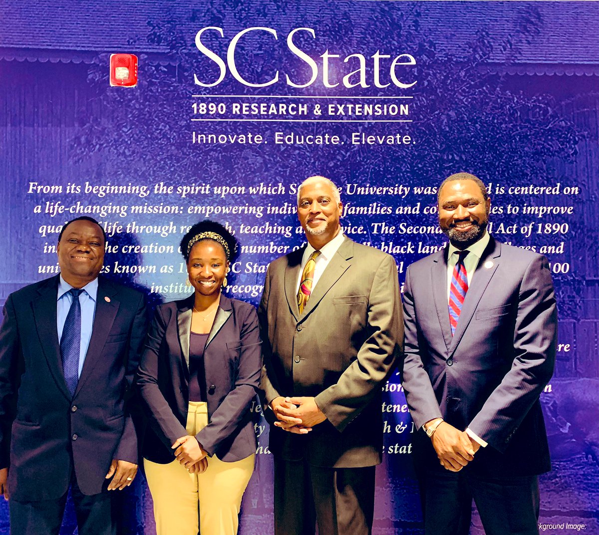 DRLAMINDRAMMEH's tweet photo. @SCSTATE1896 Provost &amp; I were pleased to welcome the Director of Innovation at Africa University in Zimbabwe @yoyowashaya to @SCState1890. We look forward to advancing our productive discussions into strategic international research, teaching &amp; precision extension collaborations. https://t.co/O7Dbw1JzFZ