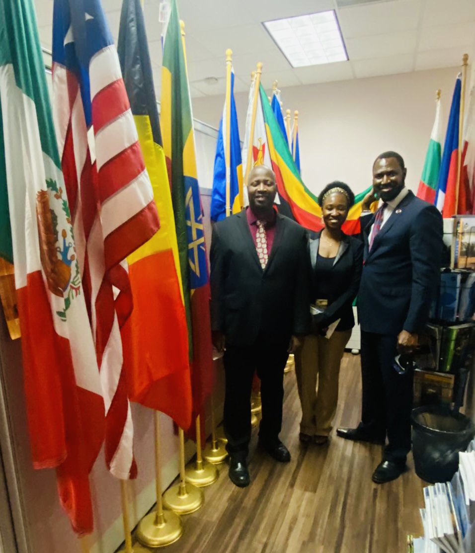 DRLAMINDRAMMEH's tweet photo. @SCSTATE1896 Provost &amp; I were pleased to welcome the Director of Innovation at Africa University in Zimbabwe @yoyowashaya to @SCState1890. We look forward to advancing our productive discussions into strategic international research, teaching &amp; precision extension collaborations. https://t.co/O7Dbw1JzFZ