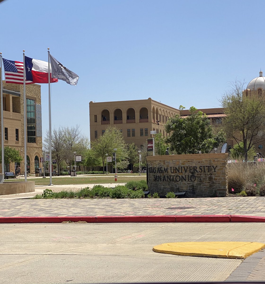 ReddixCounselor's tweet photo. Great day yesterday at Texas A&amp;M San Antonio! Our young adults were able to learn about continuing education and got to meet some new and familiar faces with @TamusaTucasa. Big thanks to @AbbyHughesSPED for making it happen. https://t.co/irGLGyl7qN