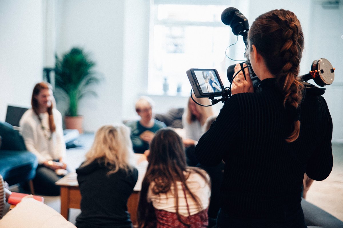 EmilyKayStoker's tweet photo. Looking to use video in your non-profit's communications? 📽️ My article for #thirdsector consultant @dcfmyers breaks down five ideas to better communicate your non-profit's impact through video: https://t.co/xcXDqB537V https://t.co/OyD0gA4CER
