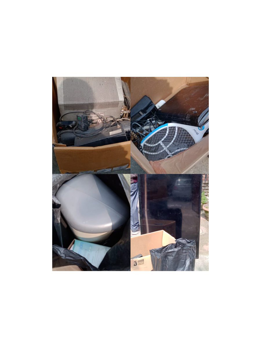 SpvResidents's tweet photo. Our ♻️ 2nd #Ewaste drive collected 200kgs+ electronic items handed to @ChintanIndia for safe &amp; ethical recycling ♻️

@SwachhBharatGov @SwachSurvekshan  @OfficialSdmc @SDMC_Official @LtGovDelhi @Secretary_MoHUA @PMOIndia @MoHUA_India @GyaneshBharti1 @SwachhBharatGoi  @moefcc https://t.co/rttH2DpGao