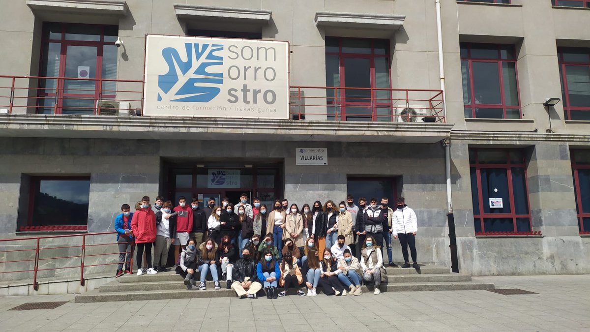 CFSomorrostro (@cfsomorrostro) on Twitter photo 📢Hoy nos han visitado los alumnos y alumnas de 4ºESO de <a href="/SanFelix_Ikast/">San Felix Ikastola</a>. Han conocido nuestras instalaciones y aprovechando la Semana Cultural han participado en la feria #STEAM.
Esperamos veros el curso que viene en #Bachillerato y en #GradoMedio
#BetiAurrera <a href="/Ikastetxeak/">EBI Elizbarrutiko Ikastetxeak</a> 📢Hoy nos han visitado los alumnos y alumnas de 4ºESO de <a href="/SanFelix_Ikast/">San Felix Ikastola</a>. Han conocido nuestras instalaciones y aprovechando la Semana Cultural han participado en la feria #STEAM.
Esperamos veros el curso que viene en #Bachillerato y en #GradoMedio
#BetiAurrera <a href="/Ikastetxeak/">EBI Elizbarrutiko Ikastetxeak</a>