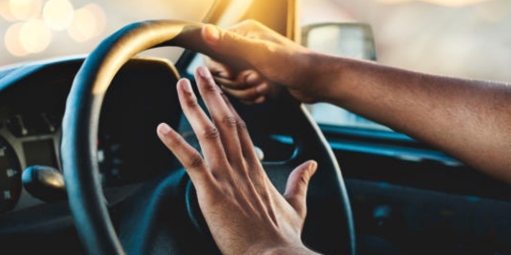 JDSilvaAssocLaw's tweet image. What to do if you are faced with an #AngryDriver: bit.ly/3Jg2aVG #RoadRage