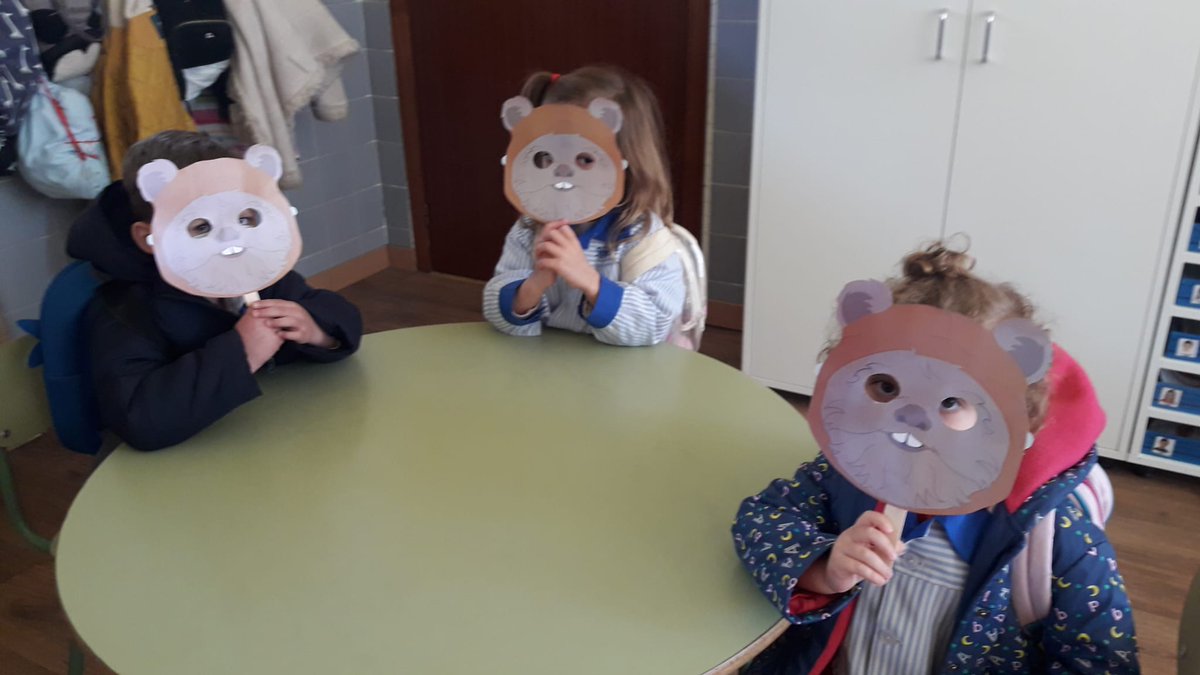 MaristasHuelva's tweet photo. ¡¡Somos los🎵🎶 Eeeewoks y el cole 🎵🎶nos encontrarás🎶🎵!! #mayforcebewithyou #SomosCiencia #másqueunampa #SomosEducación #SomosInnovación https://t.co/fZOcUXGdHO