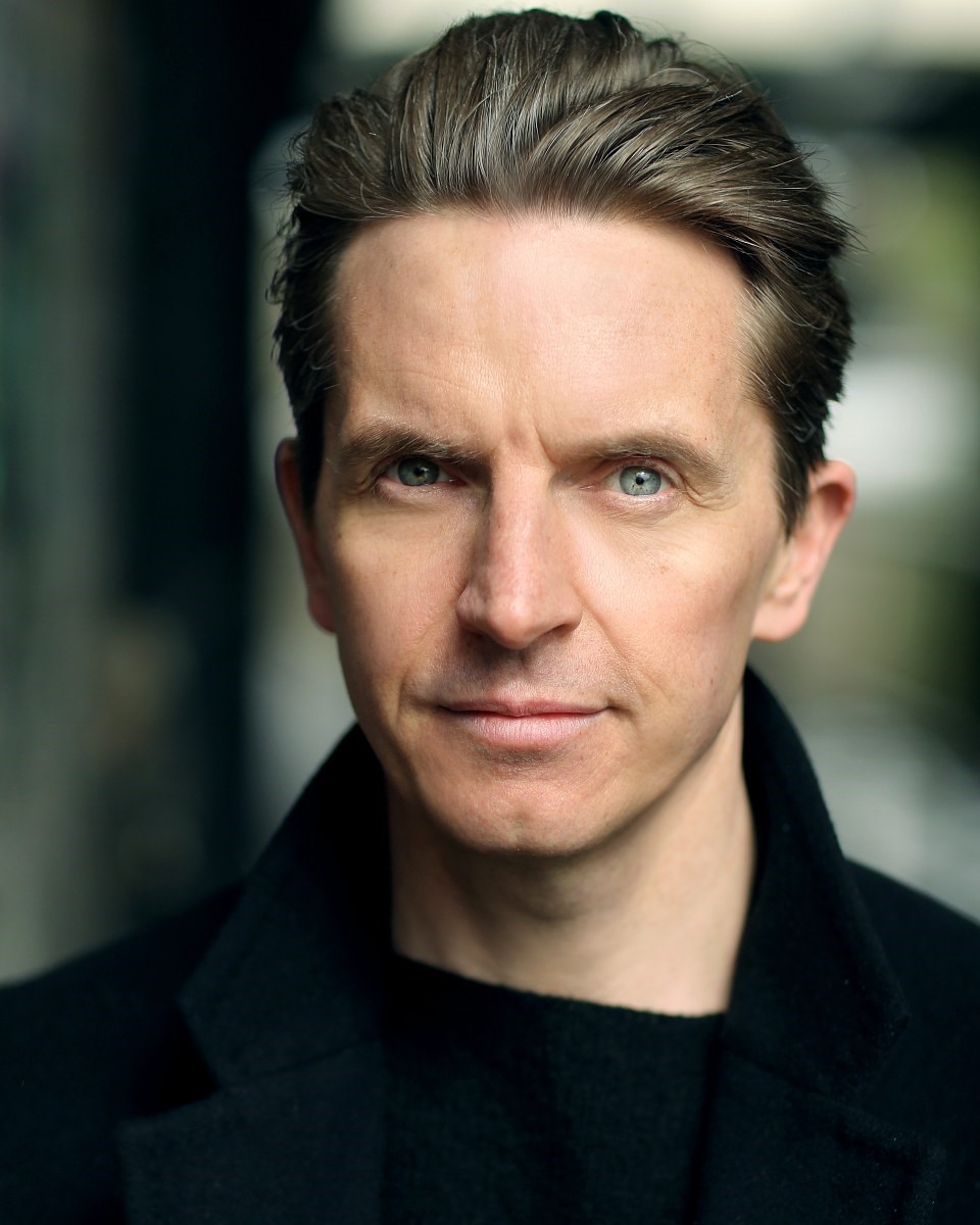 CloreClients's tweet photo. Our OLIVER RYAN (#OLIVERRYAN) Begins rehearsals today for A HERO OF THE PEOPLE @ShermanTheatre opening on 13th May.

⭐ #ProudAgents #Clients #AHeroOfThePeople #OliverRyan 🎭 https://t.co/7qlXWyBPj4