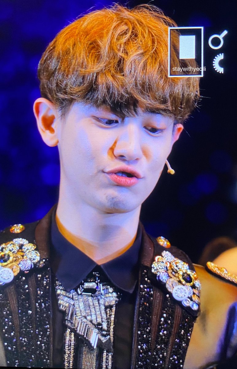StayWithYeolli tweet media