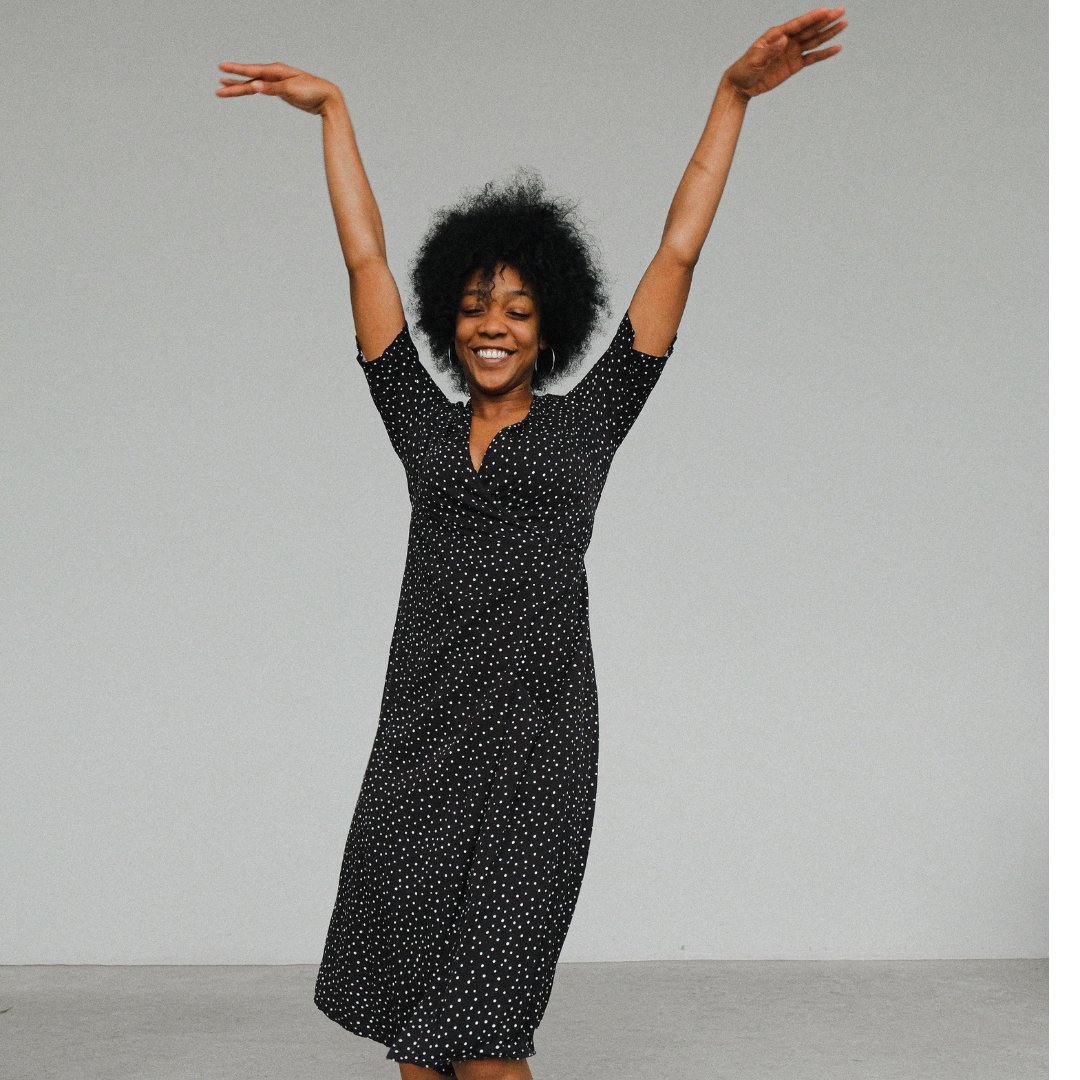 ukdancemania's tweet photo. Life is better when you dance
Join the journey today: https://t.co/hSW0Gsqtom
#DanceMania #dancer #dancerlife #freestyledance #freestyledancer #ukdancer #dancersinuk #unitedkingdom #explore #explorepage #topicalspot #globalspot https://t.co/0BsunV56Wf