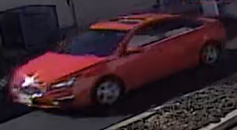 SGFPolice's tweet image. WE NEED YOUR HELP

A tall white man is his mid 20-30s with brown/red hair &amp;amp; a beard with a muscular build in a 4-door red sedan, possibly a 2014 Chevy Cruz with a moon/sun roof, is flagging down women then following them to a parking lot &amp;amp; telling them they have a flat tire. 1/3