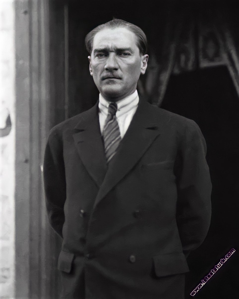 "Terbiye ya milli olur ya dini olur. Biz, dini terbiyeyi aileye bıraktık. Milli terbiyeyi de devlete aldık. Tuttuğumuz yol budur."

Atatürk - 26 Nisan 1926