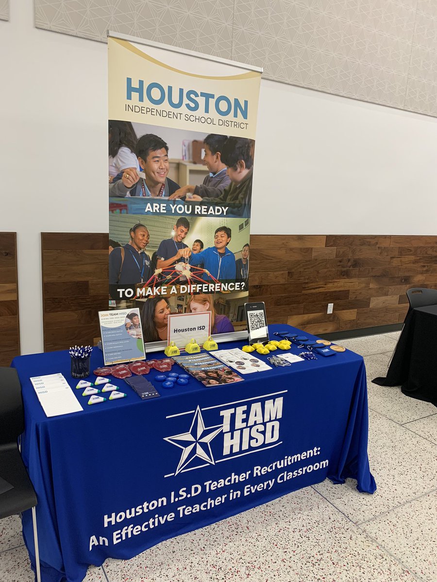 RGriffinrsl's tweet photo. @HISDRecruiter is in the Setzer Student Center at @LamarUniversity for the Education Career Fair. @TeamHISD is ready to #talkteaching in @HoustonISD. HISD is ready to bring LU Cardinals to Houston for the 2022-2023 school year. @HarrerAdam @JGSakaPapa https://t.co/8NK4hIqi2x