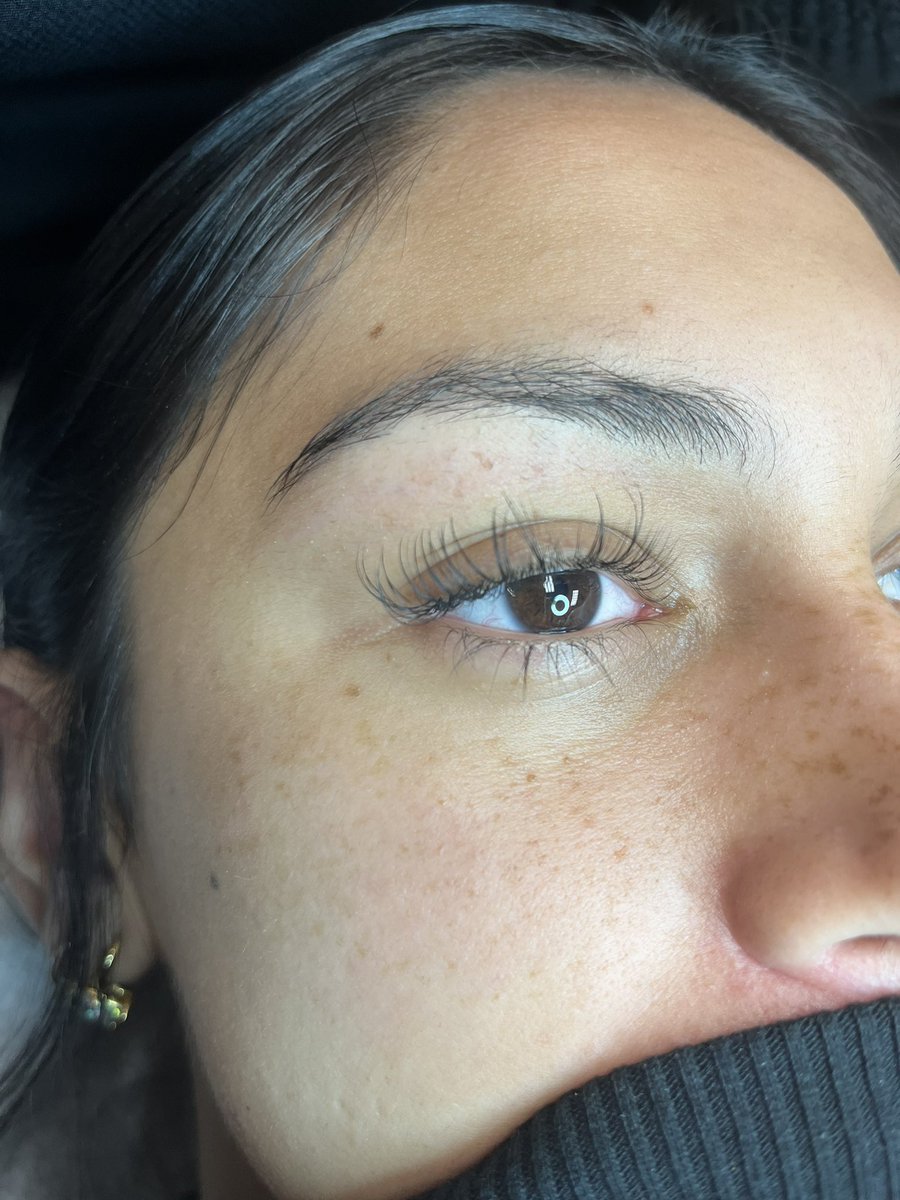 ally_esthetics's tweet photo. Lashes!! Wispy volume set using tdance lashes 14mm and 13mm, 0.07 D curl.
#lashes #lashextentions #esthe #esthetician #denton #tx #DentonTx #eyelashes #eye #student #estheticianstudent #estheticianschool https://t.co/STldk5ARO1
