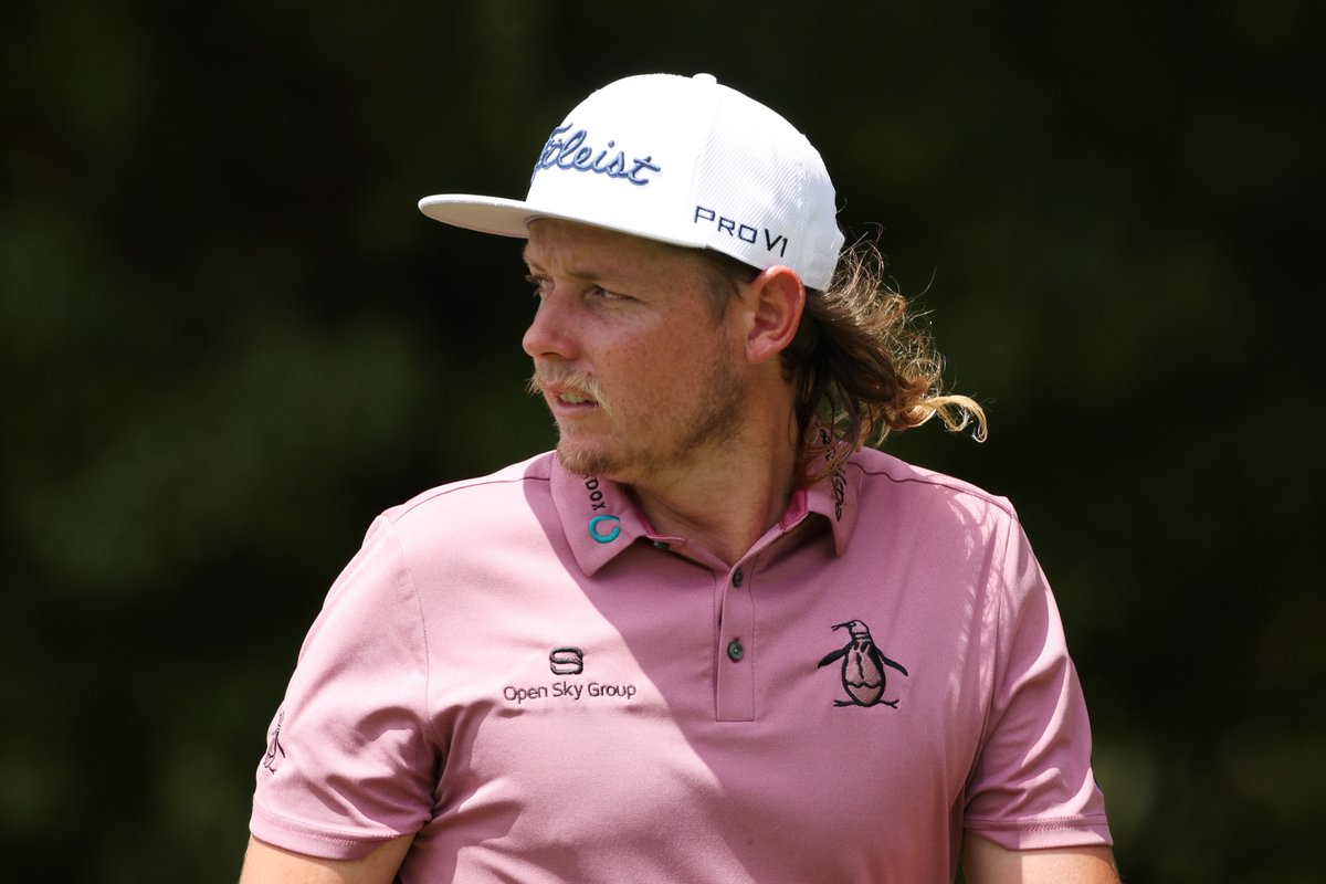 oddschecker's tweet photo. 🇦🇺 After a double bogey at the first Cameron Smith now leads #TheMasters on -4.

🔻 As big as 25/1 this week he's now as short as 11/2 with 13/2 still available. https://t.co/aN9sRxgeiv