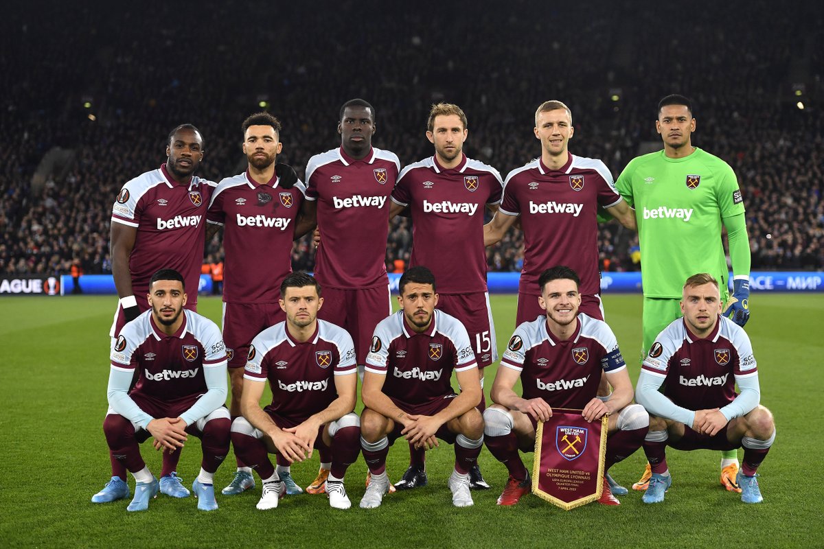 WestHam's tweet photo. Irons. 

#WHUOL | #UEL https://t.co/Obq7O7U0zc