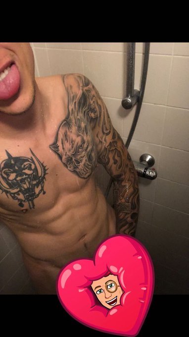 Who do you want me to collab with? Create content with👀😛 tag them and ill try to make it happen😈 https://t<a href="/tag/handjob"class="tags"><span>#handjob</span></a>