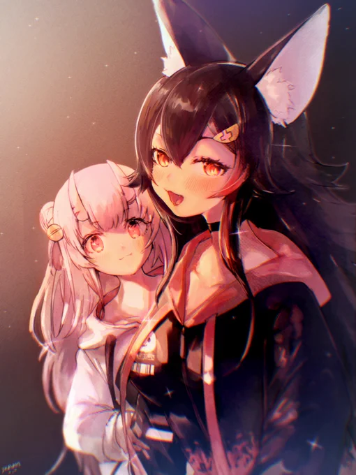 #自分が何度も投稿してしまう画像 
パーカーをとりかえっこしたミオしゃとお嬢❤ 