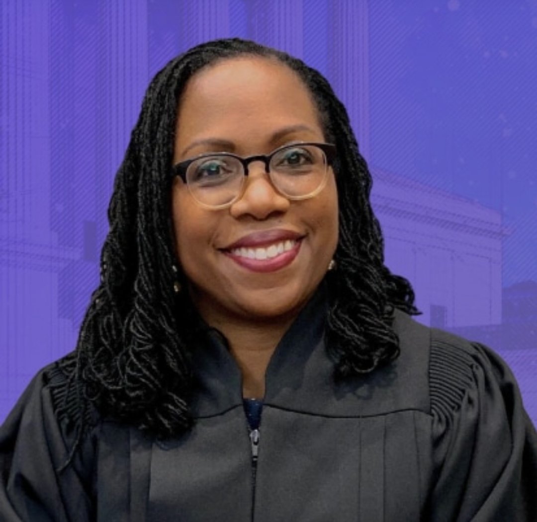 AsaRadix's tweet photo. The 116th Associate Justice of the United States Supreme Court! https://t.co/fU1YrcTBVH