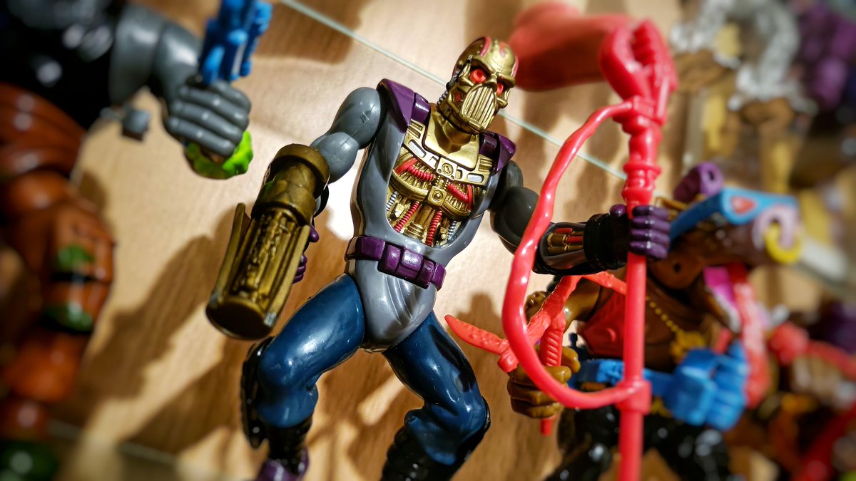 robot_chubby's tweet image. The #TMNT mutations figures are so cool. Featuring #transformations that actually make sense (unlike the batshit road ready mutations!) The #Mutating #footsoldier is a #BANGER 

#turtles #ninjaturtles #footclan  #playmatestoys @kevineastman86 #TeenageMutantNinjaTurtles #retrotoys