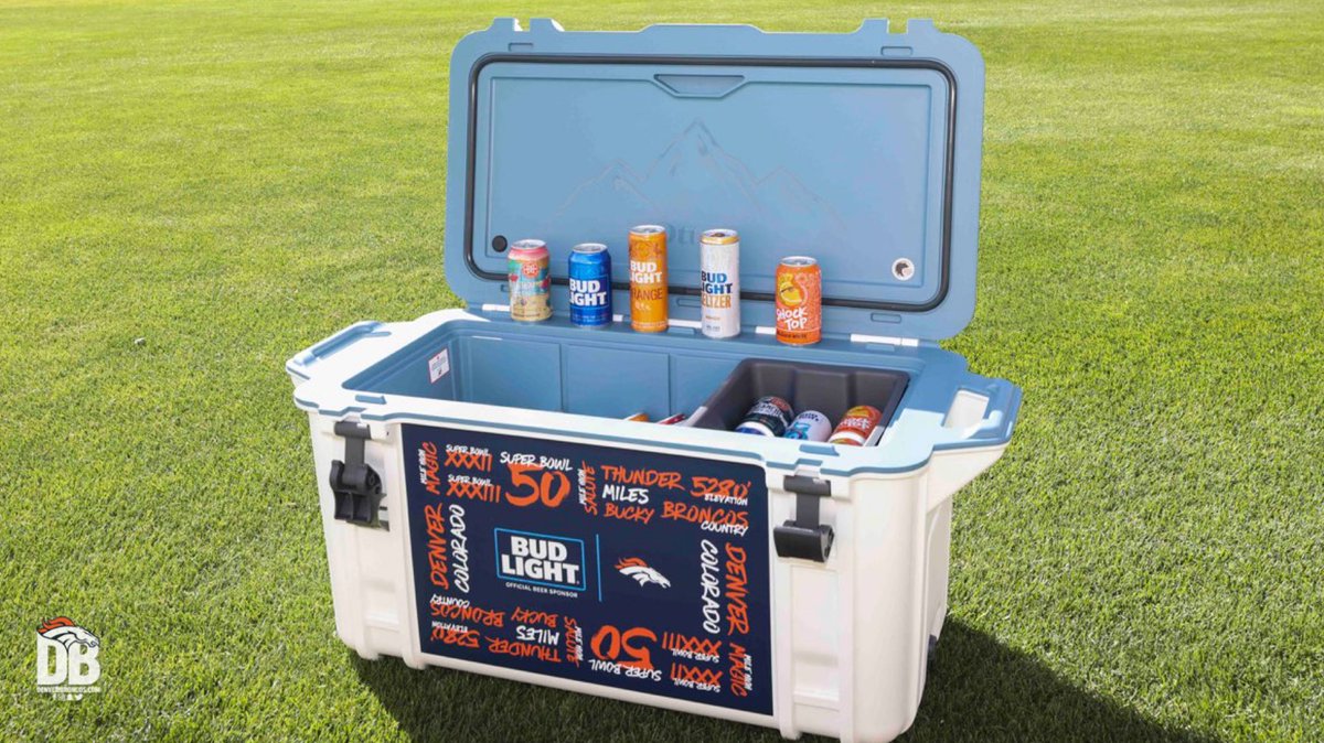 Cheers to you, #BroncosCountry, on #NationalBeerDay! 🍻

RT for a chance to win this custom <a href="/budlight/">Bud Light</a> cooler. 

Must be 21+ to win.