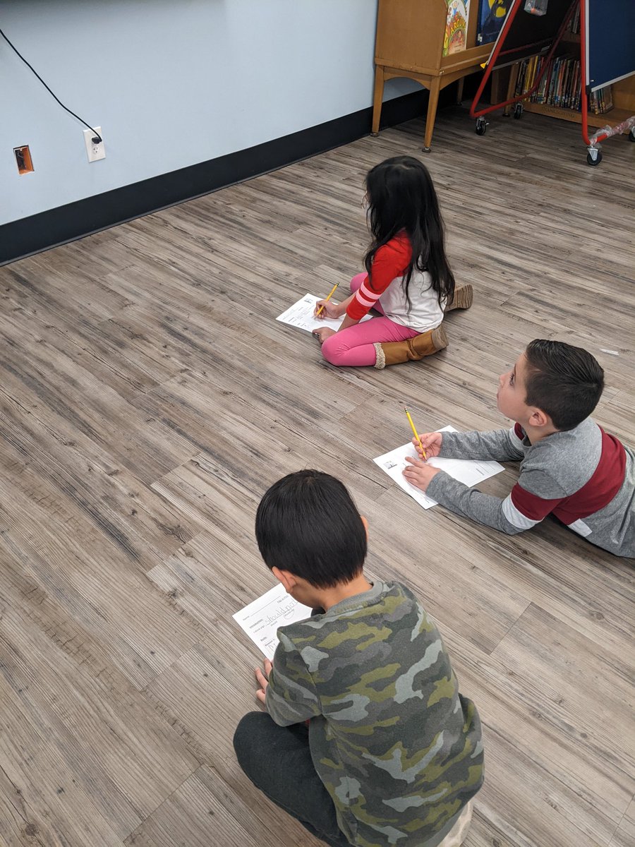 marleysolomon's tweet photo. This week @parkwaylibem, my first graders are writing opinion pieces on whether pigs should be pets or live on a farm! @MrsKristynMayo https://t.co/vVIQHzoYzI