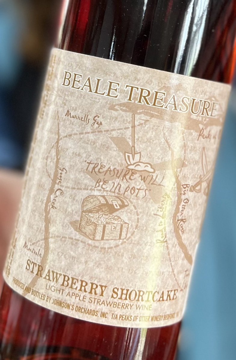 AngelaMDiLoreto's tweet photo. The wine of my ancestor!

Or the wine named for what my ancestor may or may not have done. 

#BealeTreasure https://t.co/jY3QrWtwb2