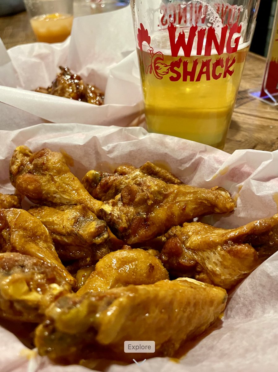 WingShackWings's tweet photo. Spread the WING LOVE today. Who are you sharing your #WingShackWIngs with? https://t.co/jsM3IKt32C