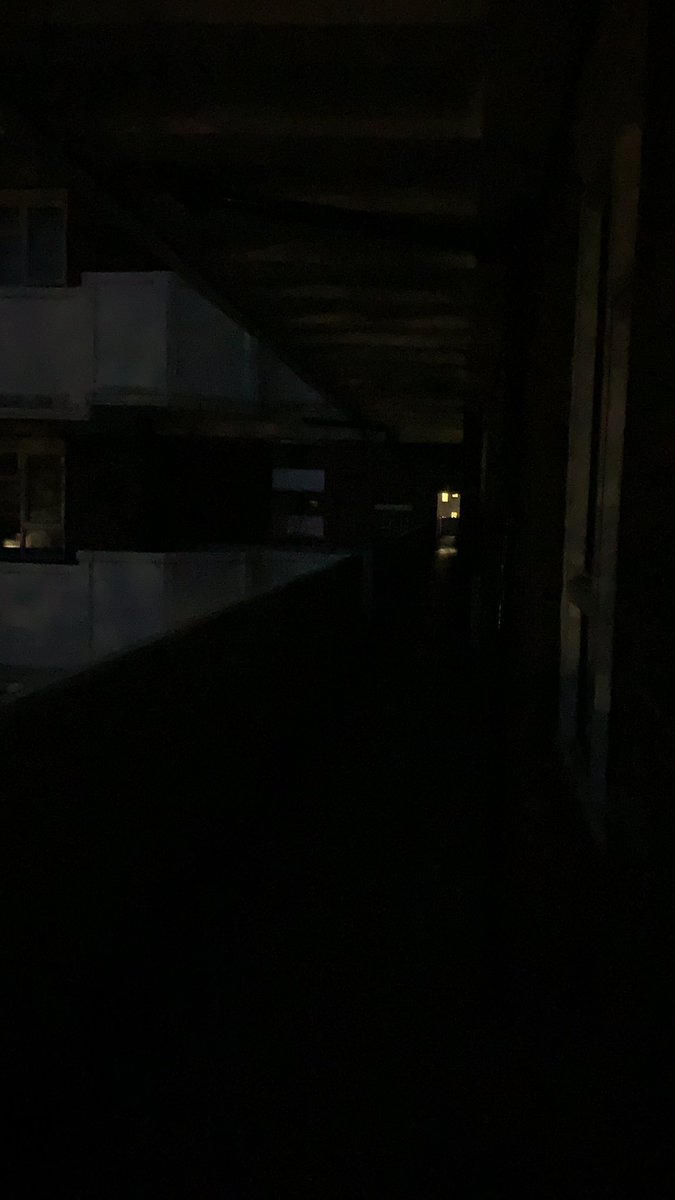 CharlieL28's tweet photo. @PeabodyLDN @helloPeabody 2nd night with no lights in the block, really not sure what the contractor saw last night as he reported back he couldn’t find no fault! Yet all residents in this block is in darkness! Can’t access lift as no light! #safety #electricalfault #disabled #Autistic #dontlie https://t.co/plm0qsKNUw