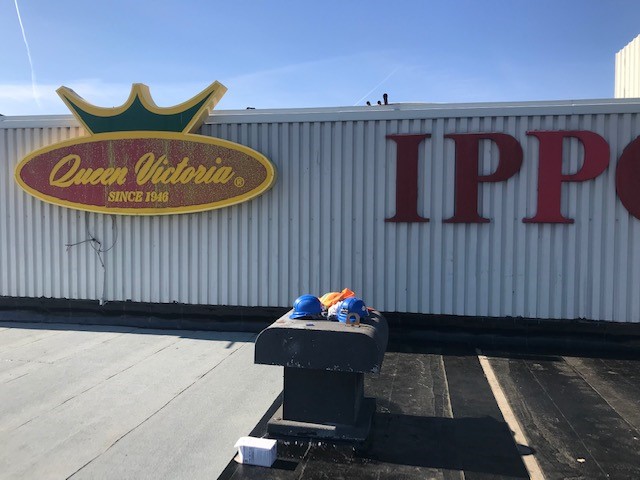 GroupNedlaw's tweet image. #TBT
A #NedlawRoofs Project: Ippolito Group
Completed: 2019

10,000sq.ft, 2-ply #modbit #reroof and Henry/Bakor membrane installed on this warehouse for North America's largest distributors of premium produce located in Burlington, ON 

 #roofreplacement #reroof #throwback