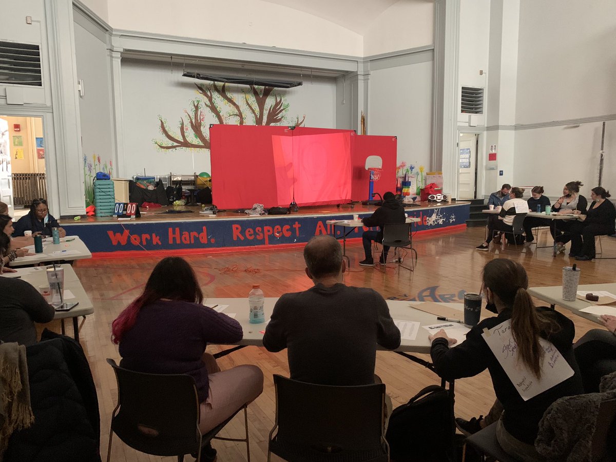 PerrySharksBPS tweet media