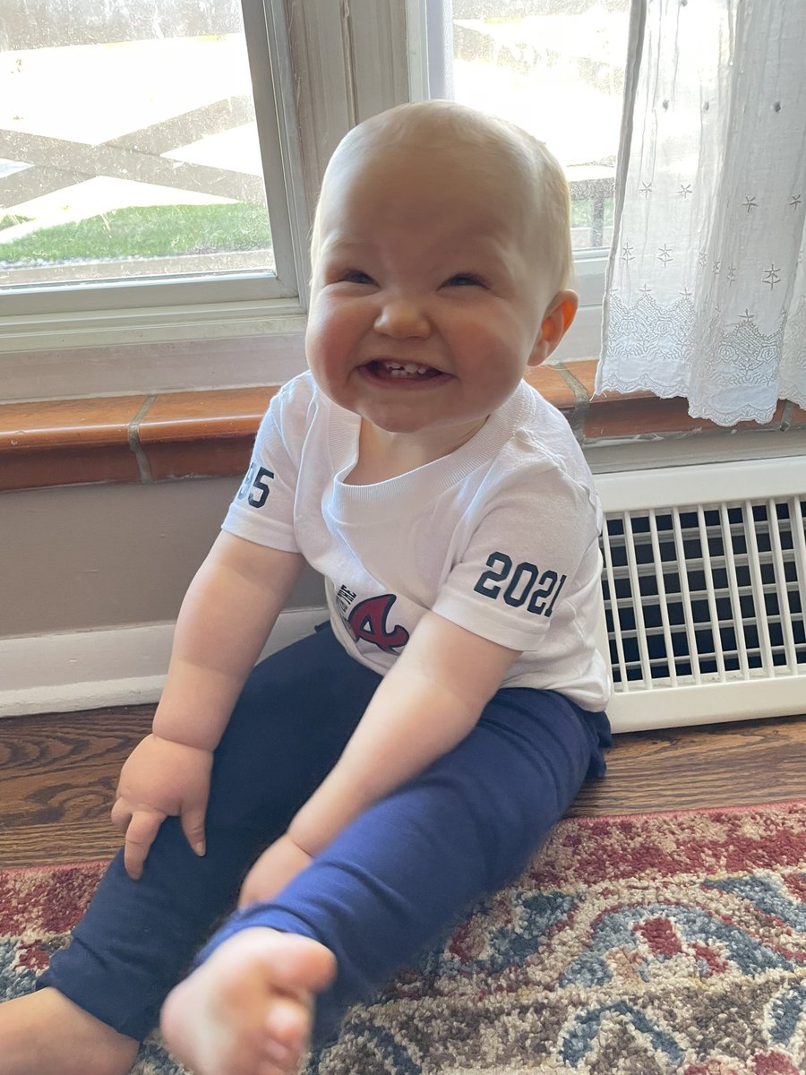 JessBarrow's tweet photo. Also happy Opening Day! https://t.co/uHY4lJmYhv