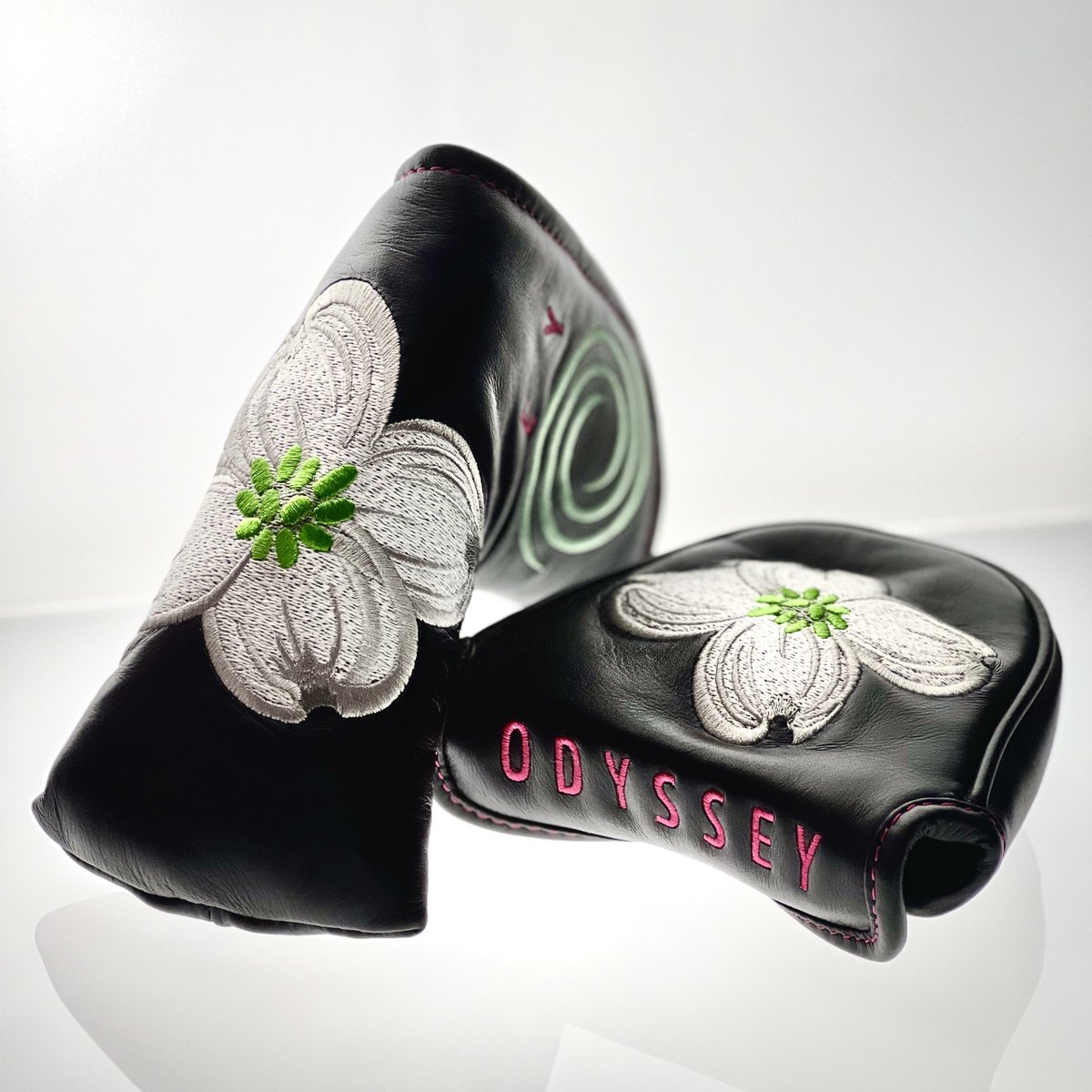 OdysseyGolfTour's tweet image. 🌸GIVEAWAY!🌺

To celebrate the unofficial start to the golf season, we're giving away 2 pairs of these April Major head covers that #TeamOdyssey are using in Georgia this week.

To enter, simply RETWEET this tweet &amp;amp; make sure you're following us!

#Odyssey | #1PutterInGolf