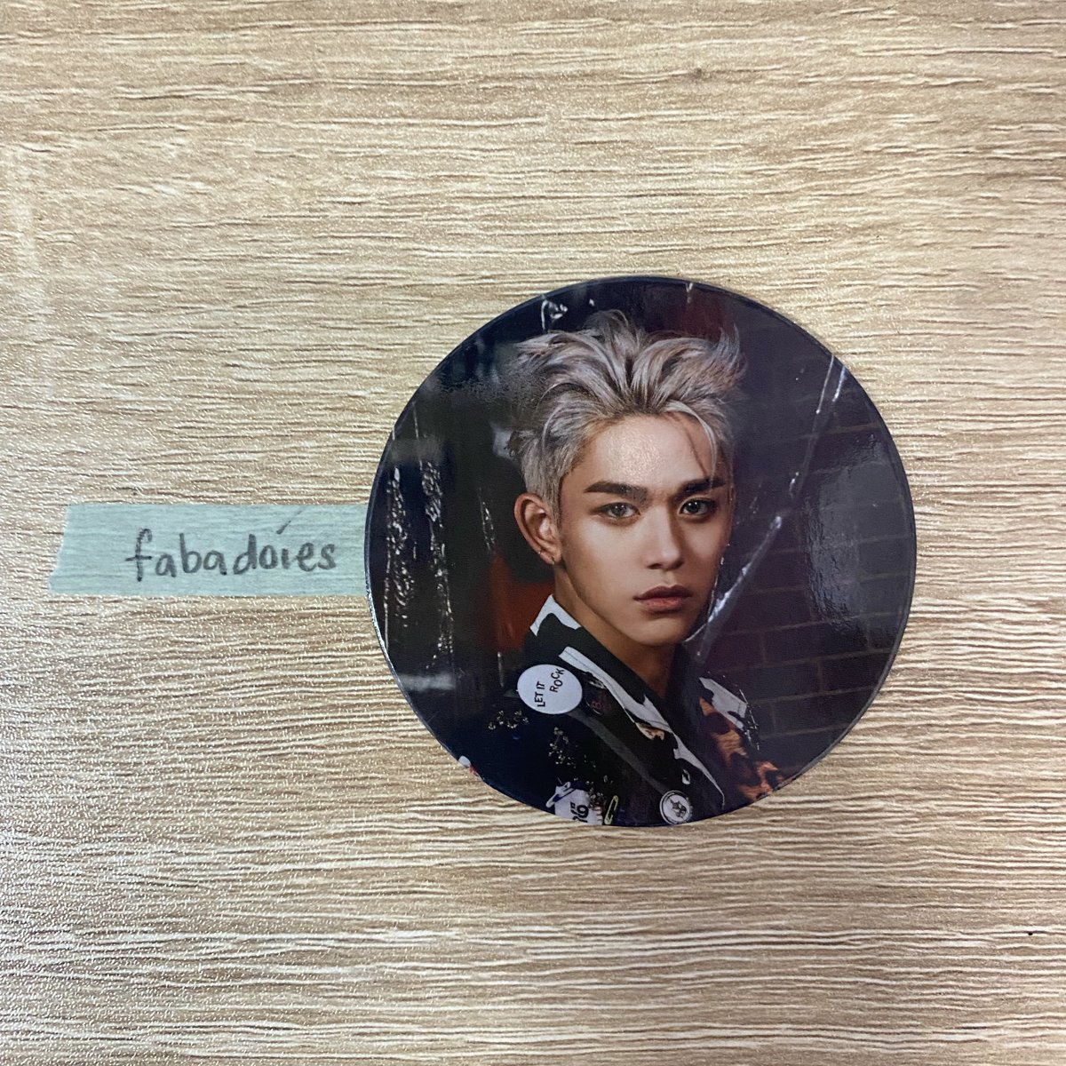 fabadoies's tweet photo. nct 127 wayv kun jaehyun haechan lucas circle cards wts lfb ph onhand neozone the final round take over the moon awaken the world https://t.co/kkDL9RSIMe