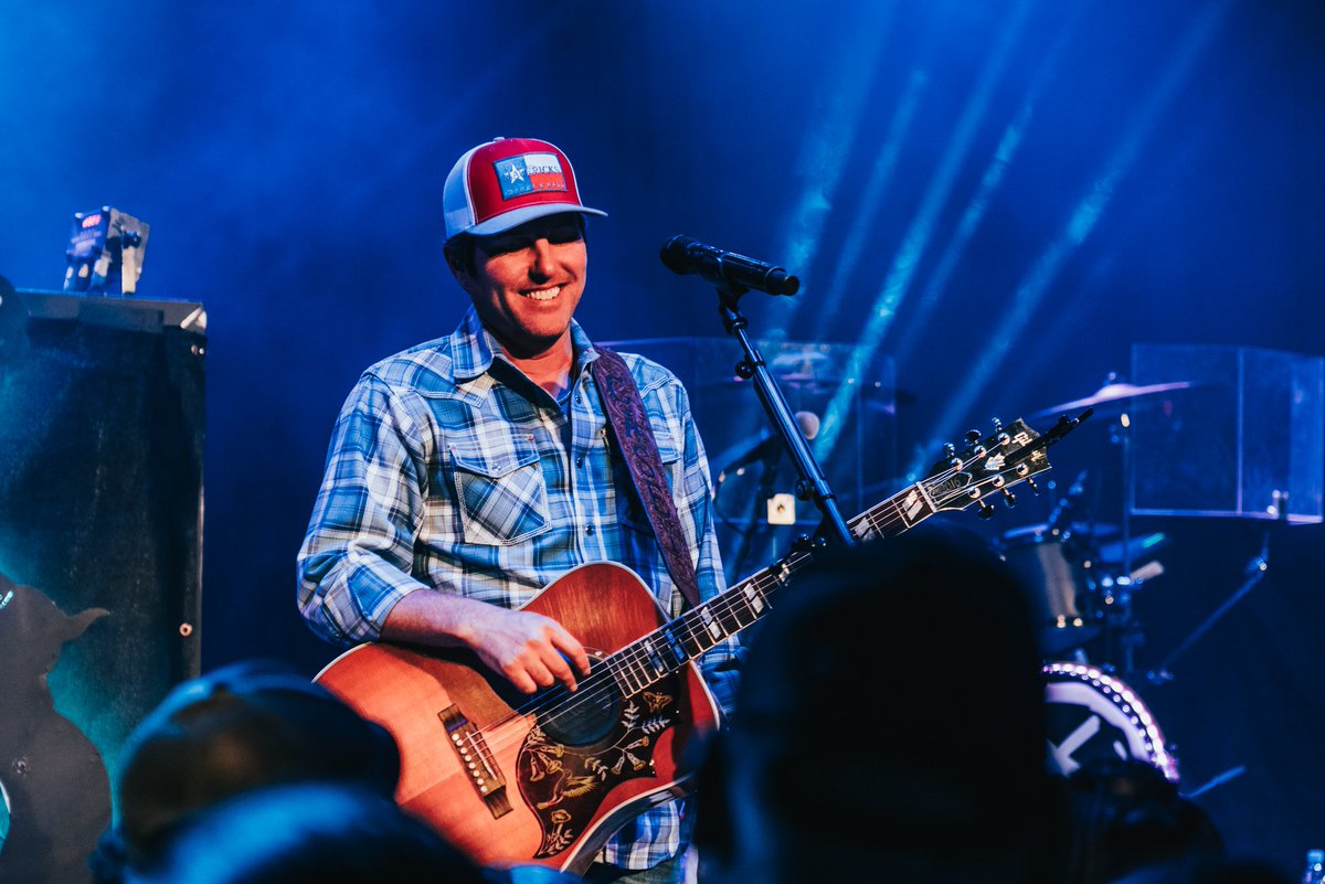 Tonight's the night! 

Tickets to see Casey Donahew tonight at The Rust Belt are still available 👇
bit.ly/TRBCaseyDonahew
Doors at 6
Music at 7 🎶

#TheRustBeltQC #Livemusic #concerts #Countrymusic #EastmolineIL