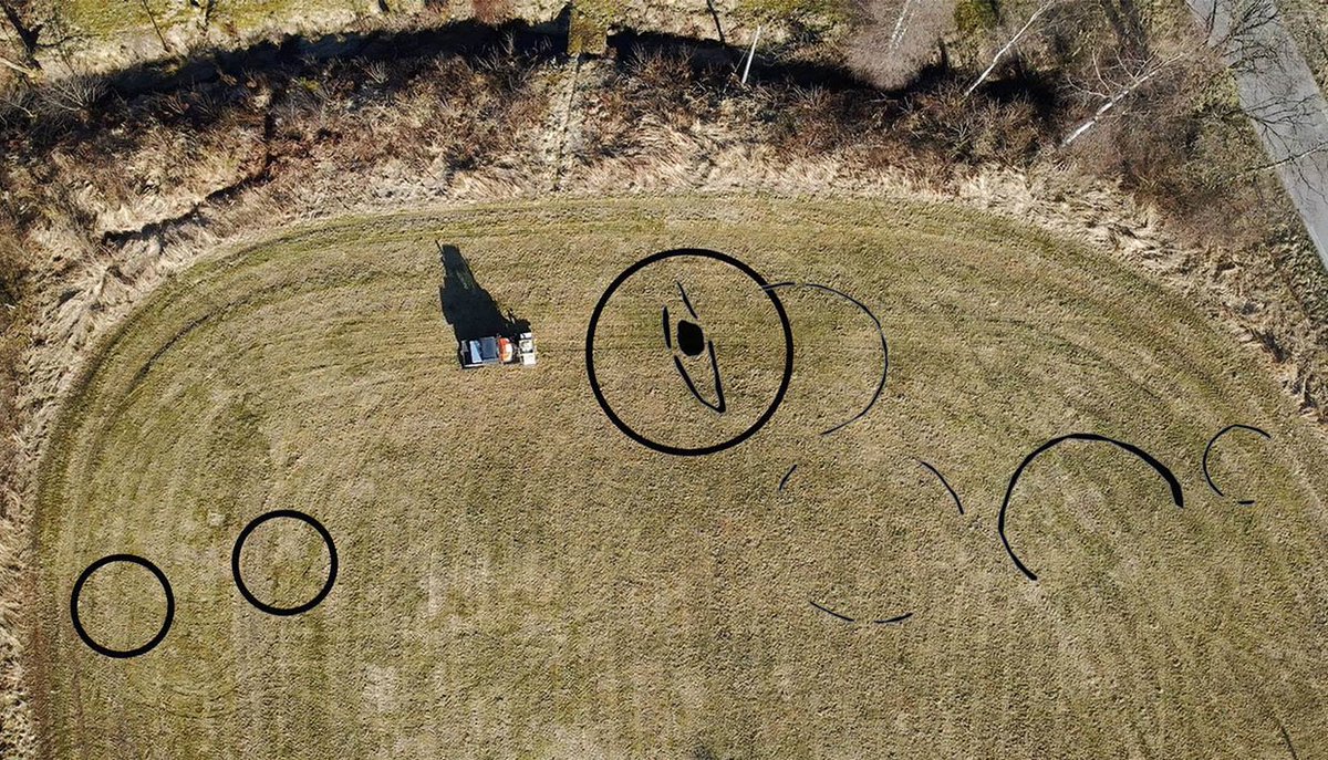 New Viking Age boat grave found in southern Norway! Spotted in a radar survey, the boat is 8-9m long &amp;  has a central burial/burial chamber. A number of other ploughed-out mounds were found too, in what is known to be an area rich in burials. Exciting!

Source: NIKU/Jani Causevic